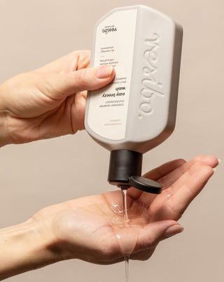 Každodenní čistící šampon se skvalanem Easy Breezy Wash Resibo - 2