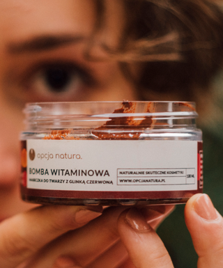 Obličejová a tělová vitamínová bomba s červeným jílem 100% přírodní varianta Natura - 2