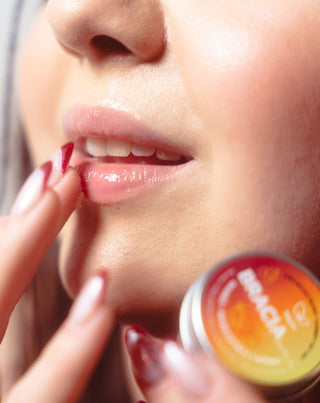 Ovocný sorbet pro suché a popraskané rty třešeň, mango a mandarinka Bracia Mydlarze - 3