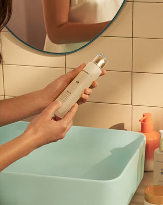 Liquid Glow On exfoliační sérum pro nedokonalosti a zlepšení tónu pleti Péče o Health Labs