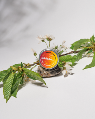 Ovocný sorbet pro suché a popraskané rty třešeň, mango a mandarinka Bracia Mydlarze - 3