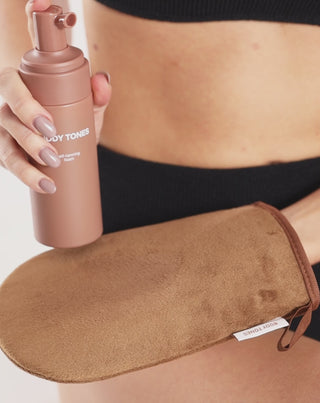 Sada samoopalovací tělová pěna pro každý odstín pokožky a rukavice Body Tones - 4