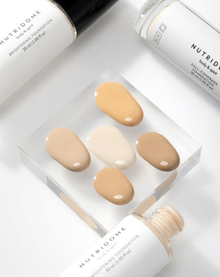 Rozjasňující hydratační make-up s kyselinou hyaluronovou pro olivovou pleť Nutridome - 2