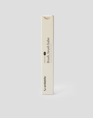 Bambusový zubní kartáček s černými nylonovými štětinami vhodný pro vegany Smilebite - 2