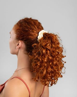 Sada gumiček do vlasů ze 100% přírodního hedvábí - zelená, krémová a černá Twisty 3 ks - 2