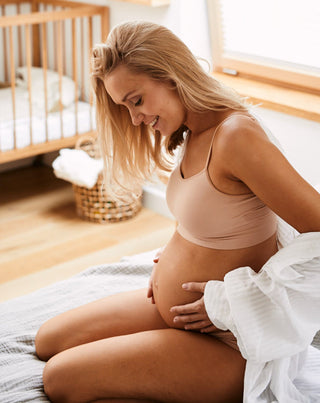 Zpevňující tělové mléko pro těhotné a poporodní maminky Lili&Mu - 4
