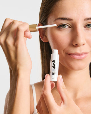 Kondicionér na prodloužení řas pro zhuštění a ztmavení řas za 28 dní Miralash1 - 2