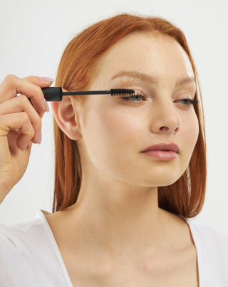 Prodlužující a zhušťující řasenka s ricinovým olejem Nutridome - 2