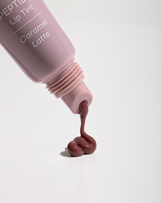 Peptidový odstín na rty Caramel Latte Everybody London_1 - 4