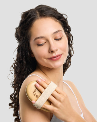 Uddo přírodní masážní kartáč na tělo z kančích štětin - 3