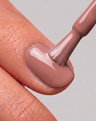 Hybridní lak na nehty UV/LED Creamy Rose 011 Nutridome