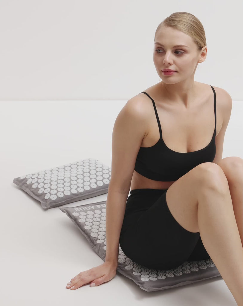 Akupresurní podložka s hroty a polštářkem velká Funkce těla_6